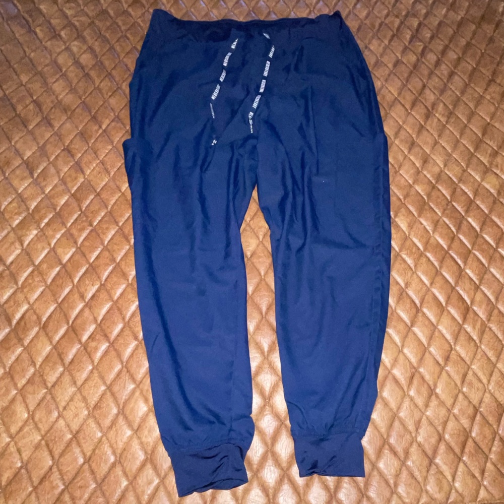Jogger scrubs